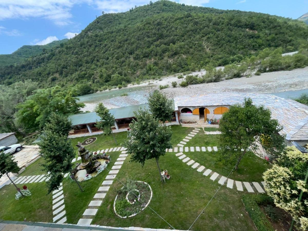 Kt Qato Hotel Bogove Exterior photo
