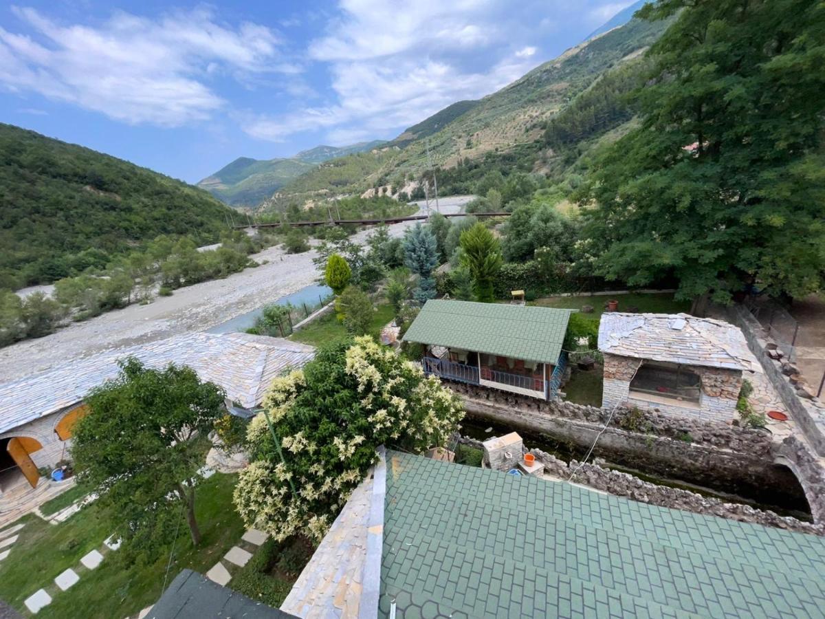 Kt Qato Hotel Bogove Exterior photo